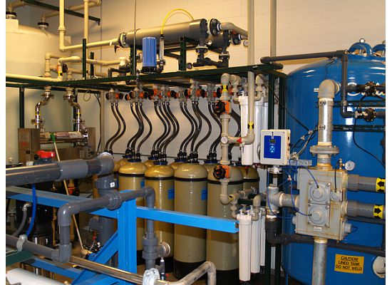 Creative Technologies DI Water System
